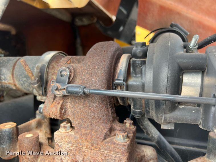 image for item EJ3010 2005 Vermeer BC1000XL wood chipper