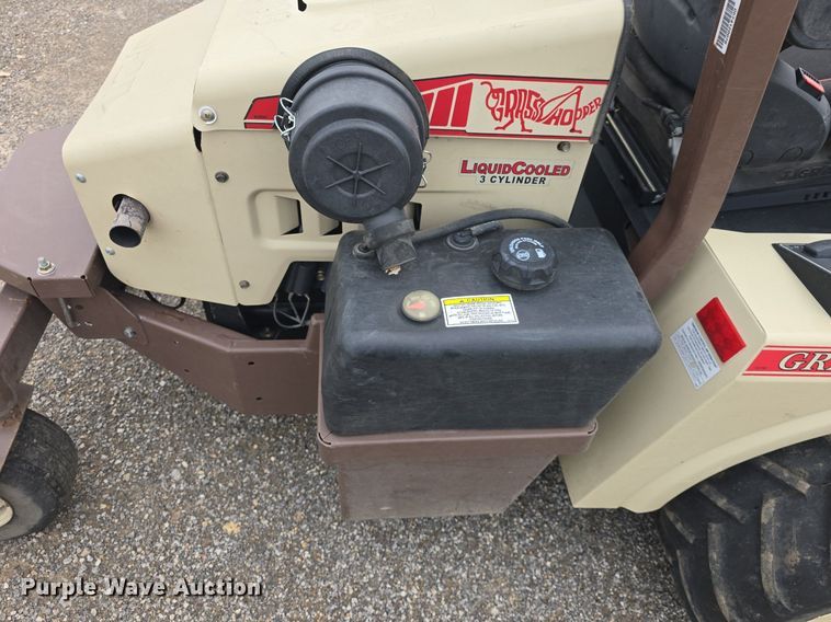 image for item EK2139 2019 Grasshopper  932 ZTR lawn mower