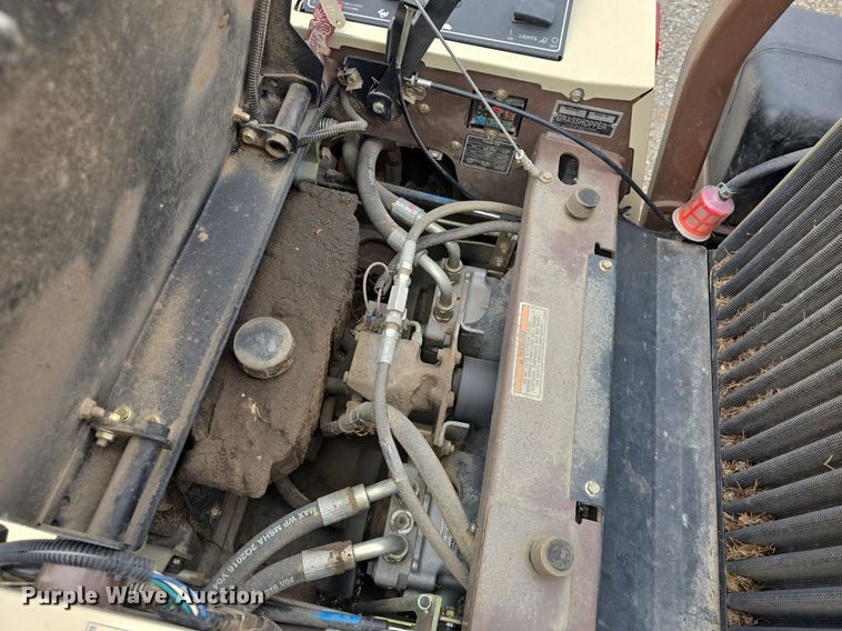 image for item EK2139 2019 Grasshopper  932 ZTR lawn mower