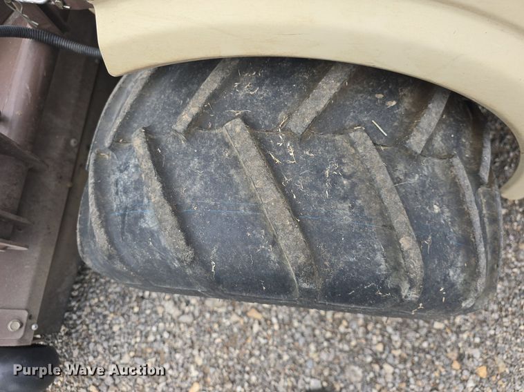 image for item EK2139 2019 Grasshopper  932 ZTR lawn mower