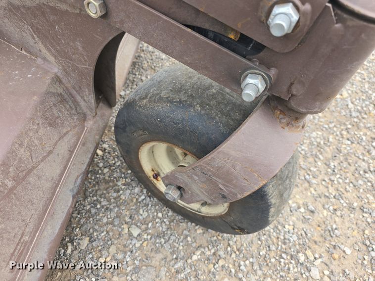 image for item EK2139 2019 Grasshopper  932 ZTR lawn mower