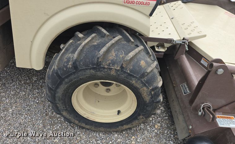 image for item EK2139 2019 Grasshopper  932 ZTR lawn mower