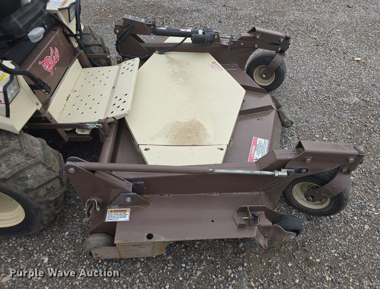 image for item EK2141 2019 Grasshopper  932 ZTR lawn mower