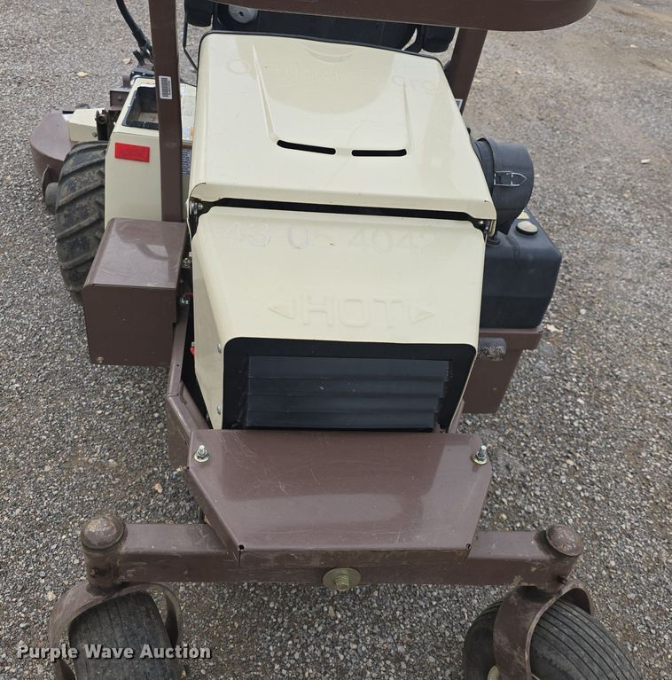 image for item EK2141 2019 Grasshopper  932 ZTR lawn mower