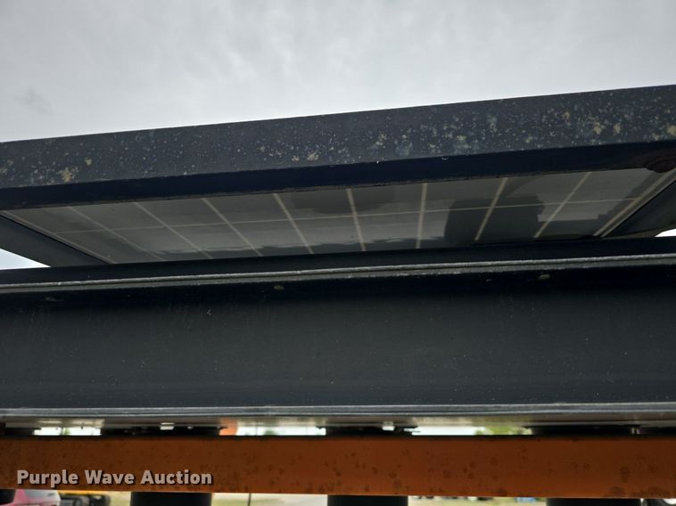 image for item EK2143 Vermac arrow board trailer