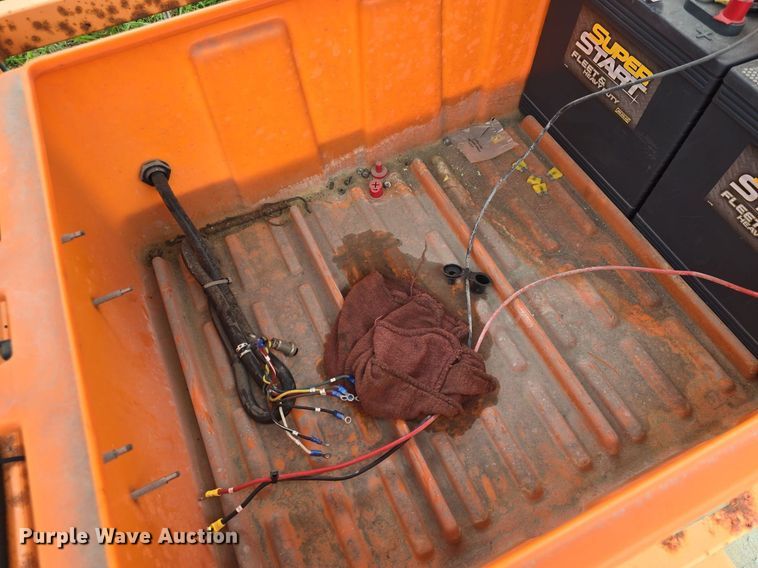 image for item EK2143 Vermac arrow board trailer