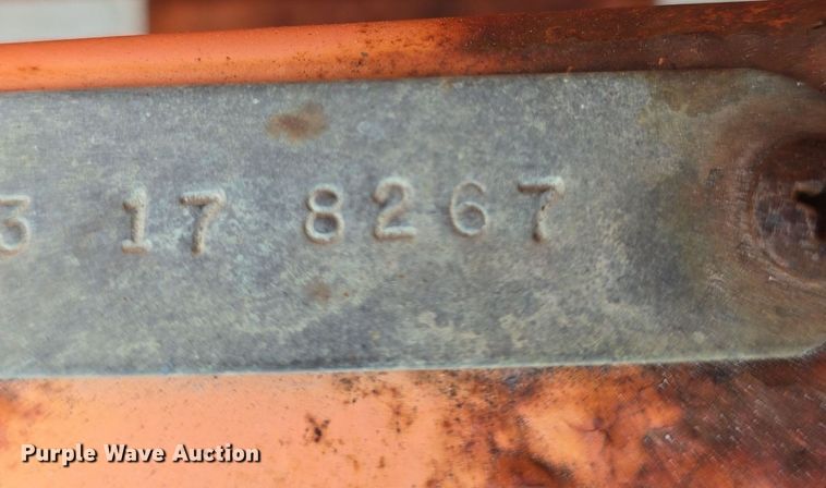 image for item EK2143 Vermac arrow board trailer