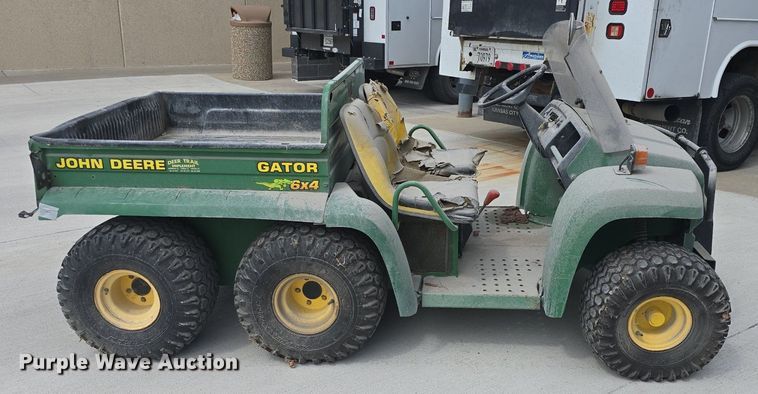 image for item EK2179 2001 John Deere  Gator  utility vehicle