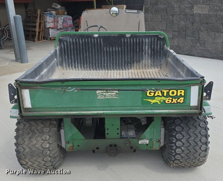 image for item EK2179 2001 John Deere  Gator  utility vehicle