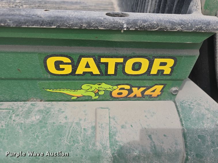 image for item EK2179 2001 John Deere  Gator  utility vehicle