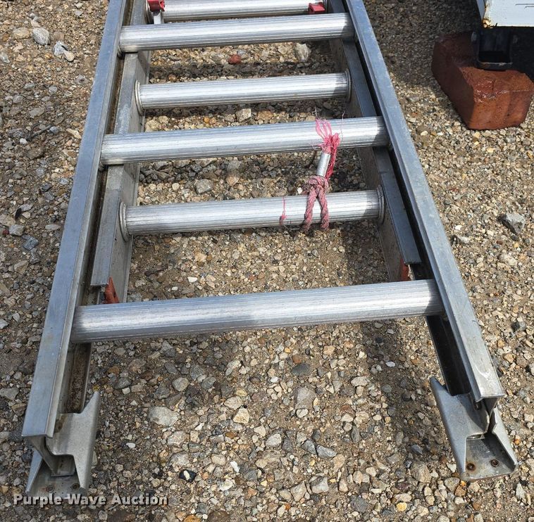image for item EK2183 Werner  25' extension ladder 