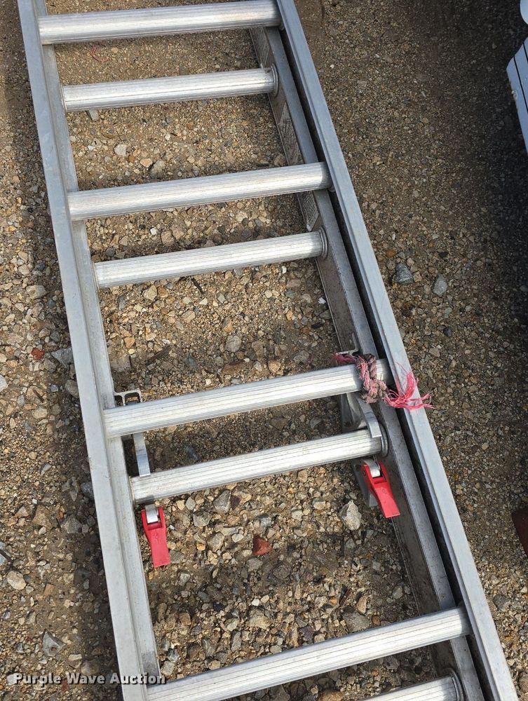 image for item EK2183 Werner  25' extension ladder 