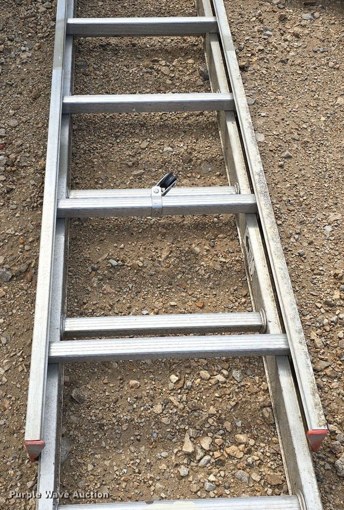 image for item EK2183 Werner  25' extension ladder 