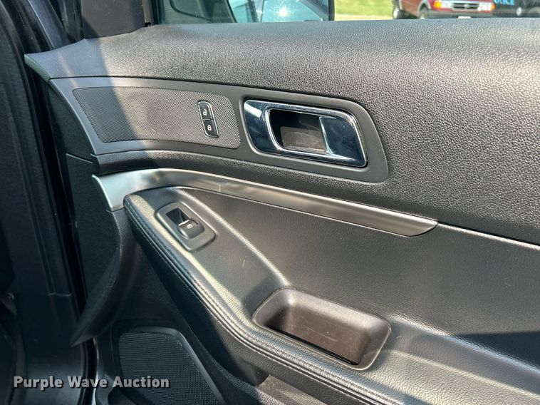 image for item EK3306 2017 Ford  Explorer Police Interceptor SUV