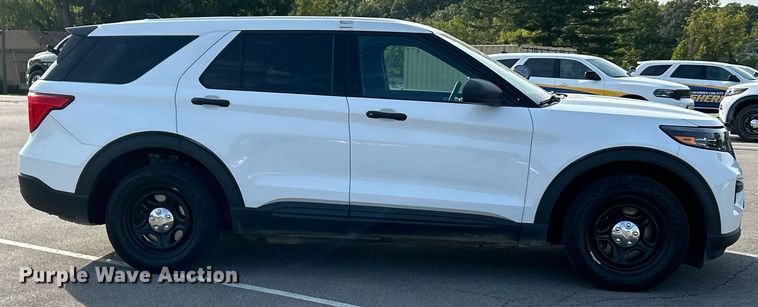 image for item EK3320 2020 Ford Explorer  Police Interceptor SUV 