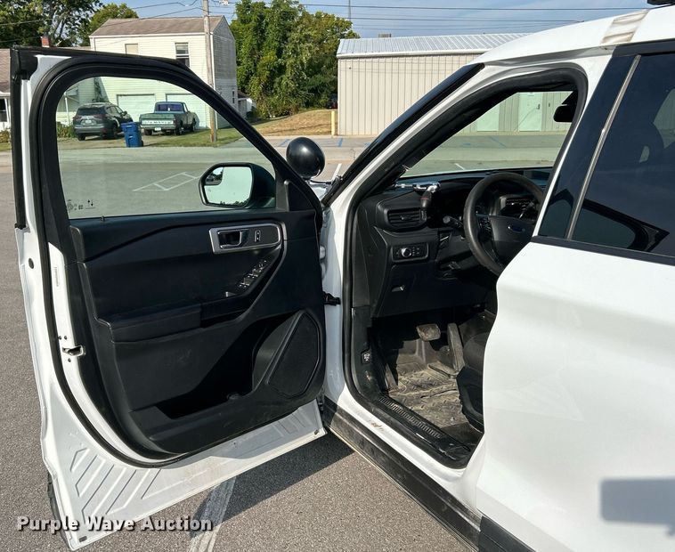 image for item EK3320 2020 Ford Explorer  Police Interceptor SUV 