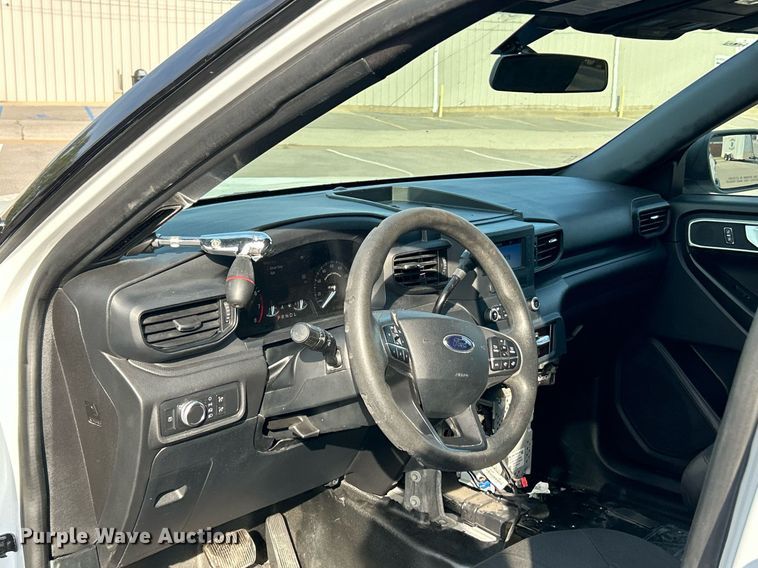 image for item EK3320 2020 Ford Explorer  Police Interceptor SUV 
