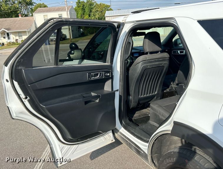 image for item EK3320 2020 Ford Explorer  Police Interceptor SUV 