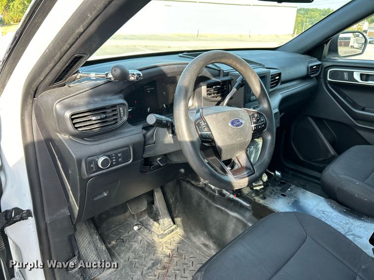 image for item EK3321 2020 Ford Explorer  Police Interceptor SUV