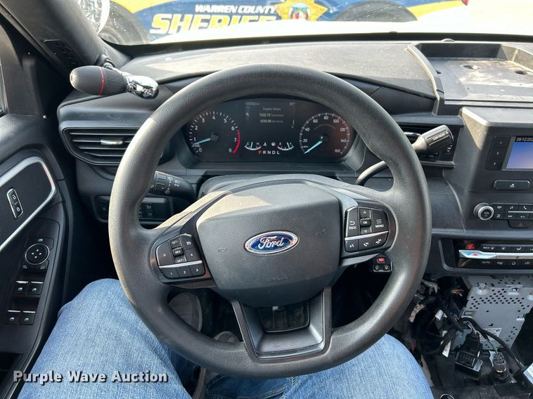 image for item EK3321 2020 Ford Explorer  Police Interceptor SUV