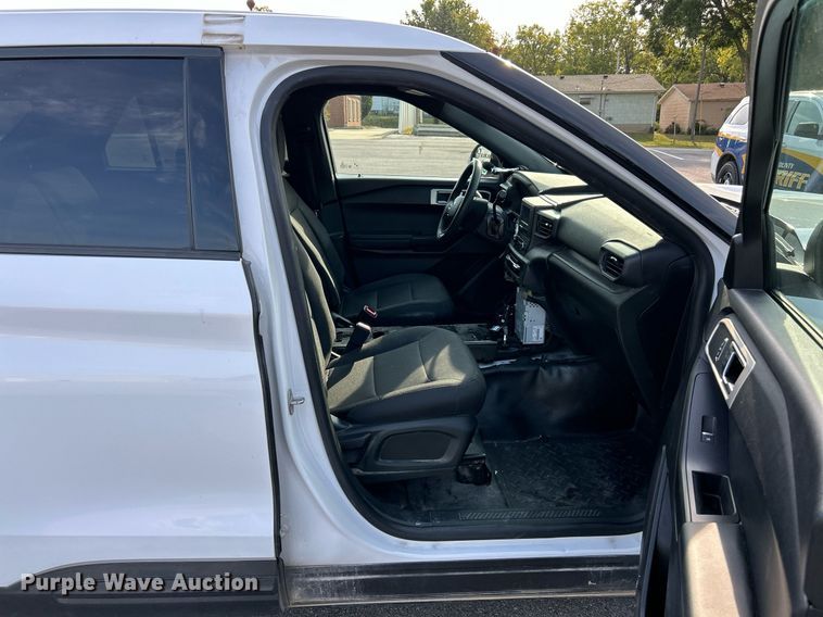 image for item EK3321 2020 Ford Explorer  Police Interceptor SUV