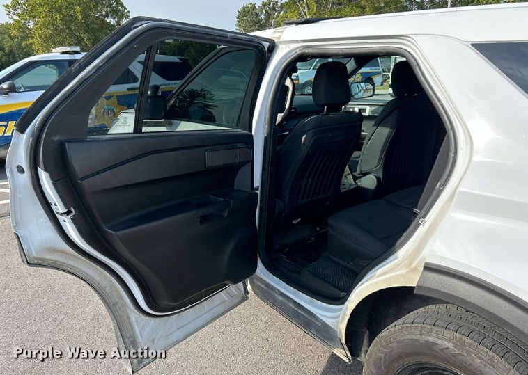 image for item EK3321 2020 Ford Explorer  Police Interceptor SUV