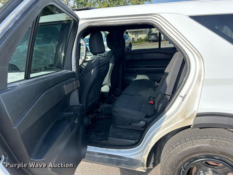 image for item EK3321 2020 Ford Explorer  Police Interceptor SUV
