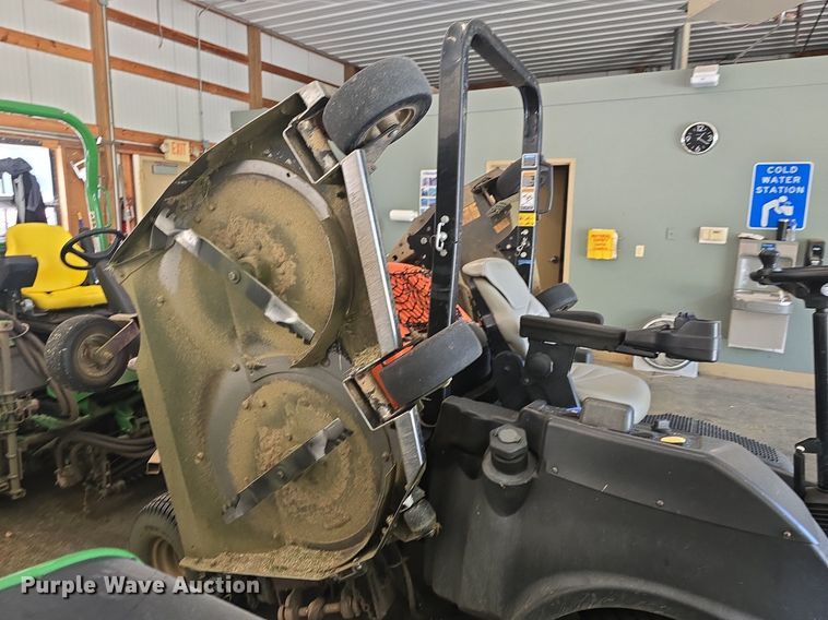 image for item EK6425 2017 Jacobsen HR600 lawn mower