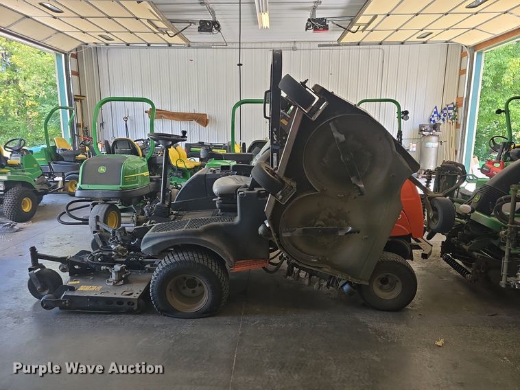 image for item EK6425 2017 Jacobsen HR600 lawn mower