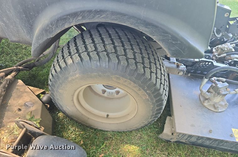 image for item EK6425 2017 Jacobsen HR600 lawn mower