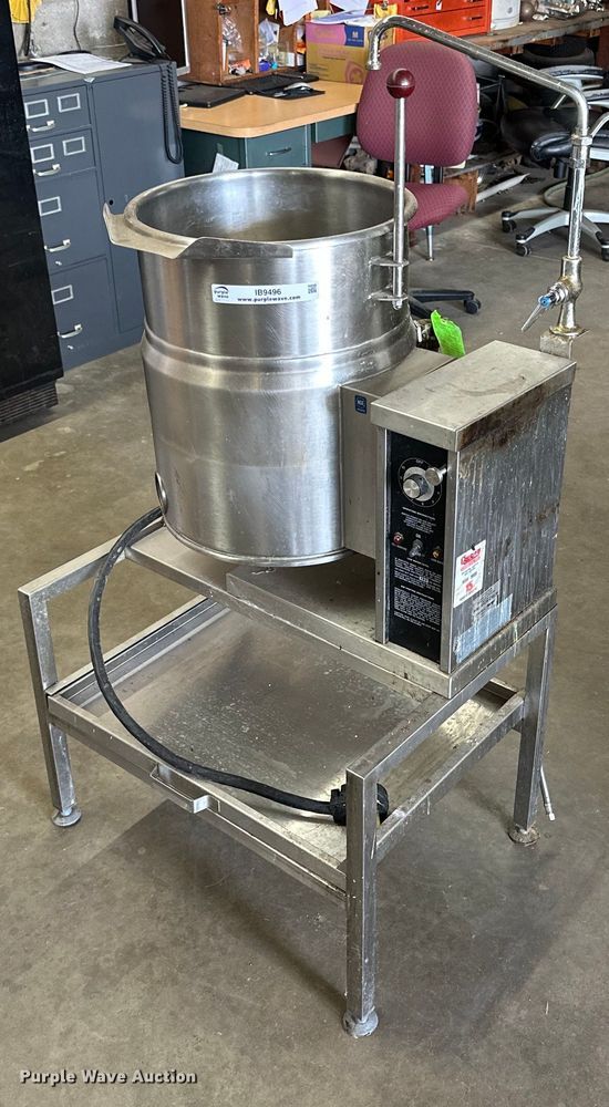 image for item IB9496 Market Forge steam pot