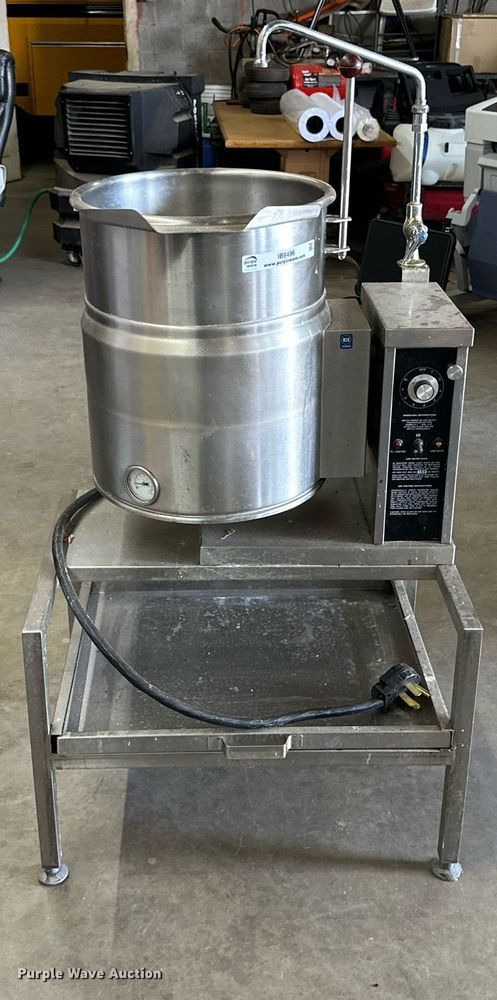 image for item IB9496 Market Forge steam pot