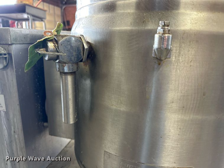 image for item IB9496 Market Forge steam pot