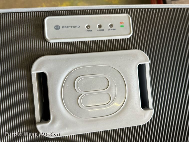 image for item IB9497 (2) charging carts