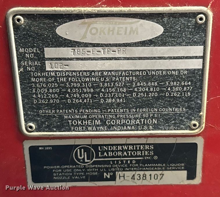 image for item IE9077 (2) gas pumps