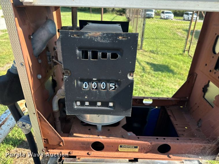 image for item IE9077 (2) gas pumps