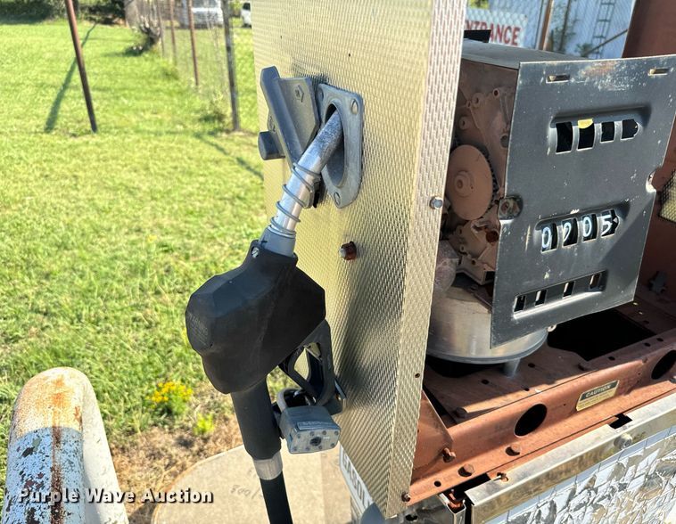 image for item IE9077 (2) gas pumps