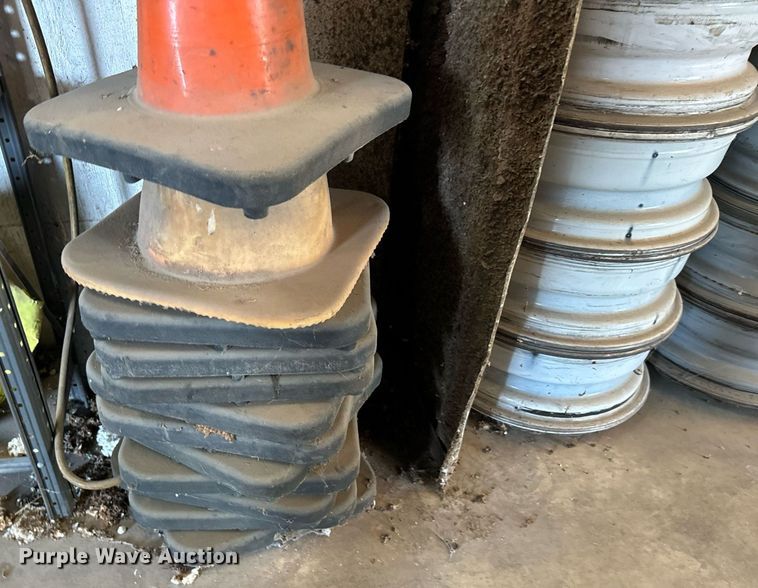 image for item IE9079 Wheels