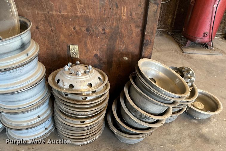 image for item IE9079 Wheels