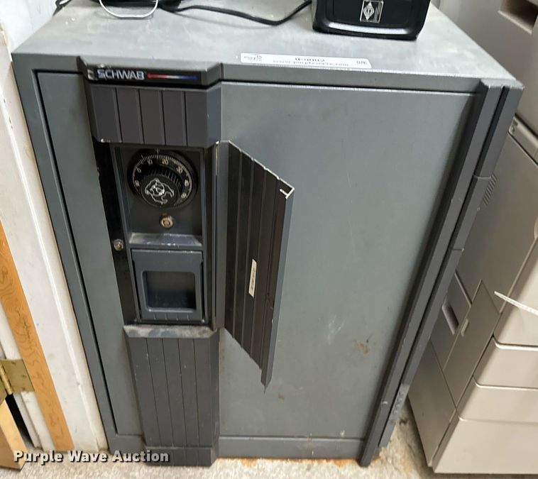 image for item IE9082 Office supplies