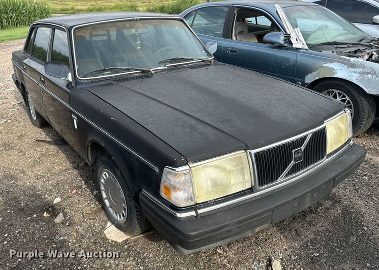 image for item JD9297 1989 Volvo 240 DL 
