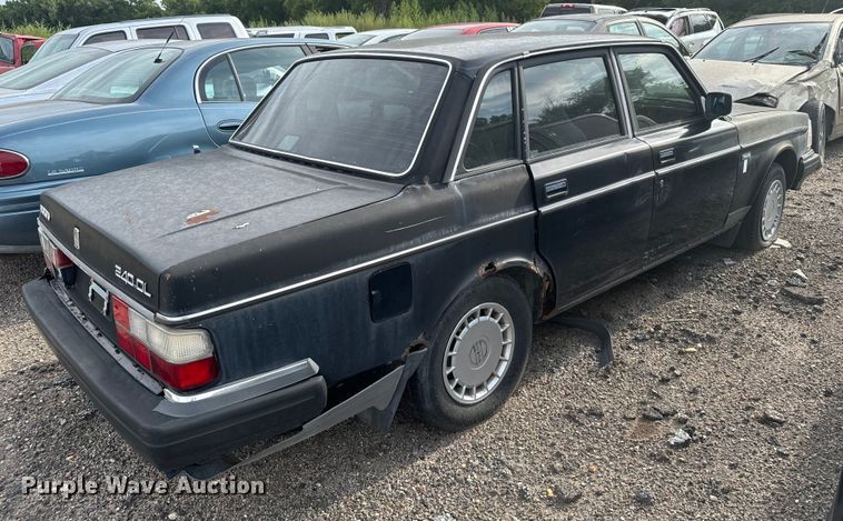 image for item JD9297 1989 Volvo 240 DL 