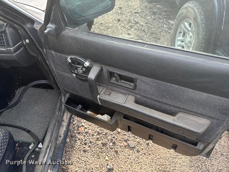 image for item JD9297 1989 Volvo 240 DL 