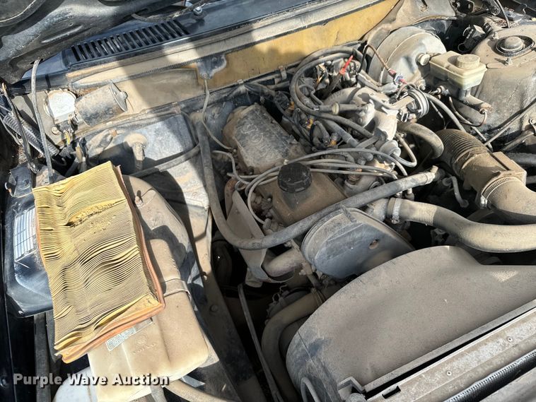 image for item JD9297 1989 Volvo 240 DL 