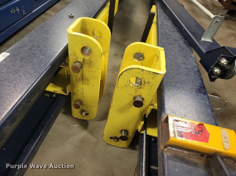 image for item JO9470 Eagle Equipment  automotive lift