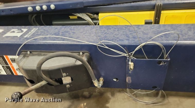 image for item JO9470 Eagle Equipment  automotive lift