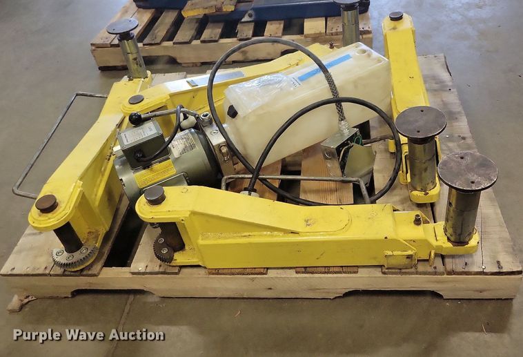 image for item JO9470 Eagle Equipment  automotive lift