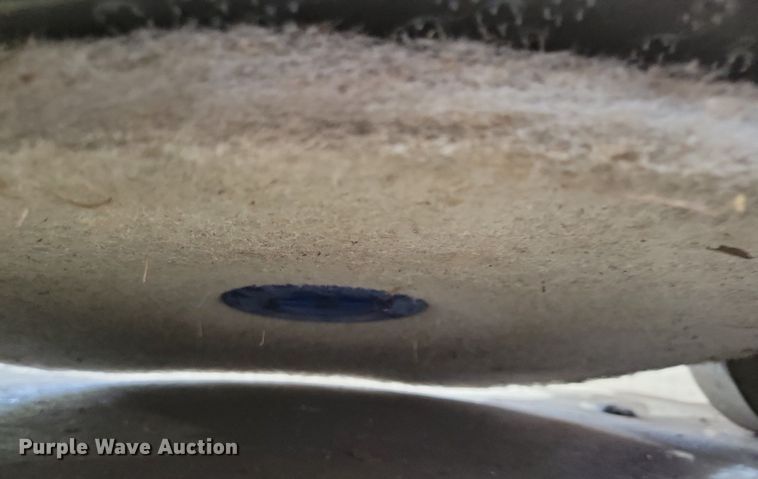 image for item JO9473 Tomcat floor burnisher