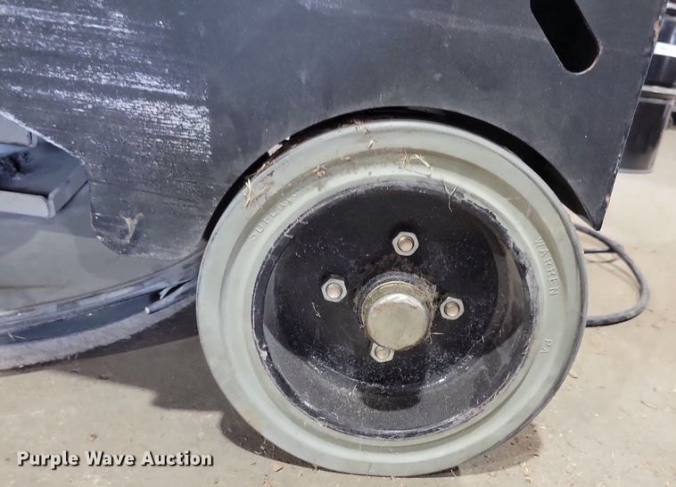 image for item JO9473 Tomcat floor burnisher