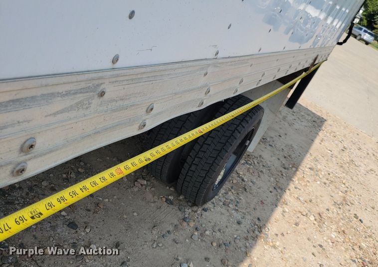 image for item JO9475 2009 GMC C5500 box truck